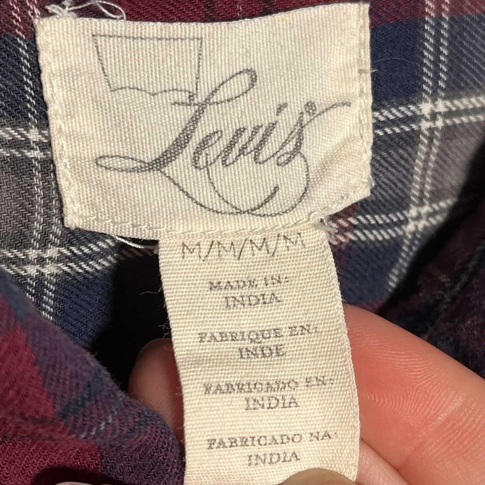 Levi's Burgundy Blue Plaid Cotton Button Down Shirt Medium Distressed Look - Picture 3 of 12